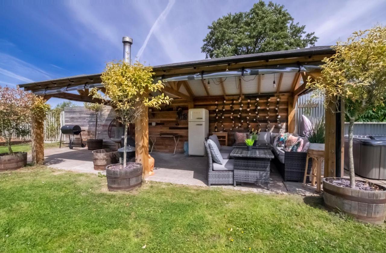 The Stables Luxury House With Hot Tub Daire York Dış mekan fotoğraf