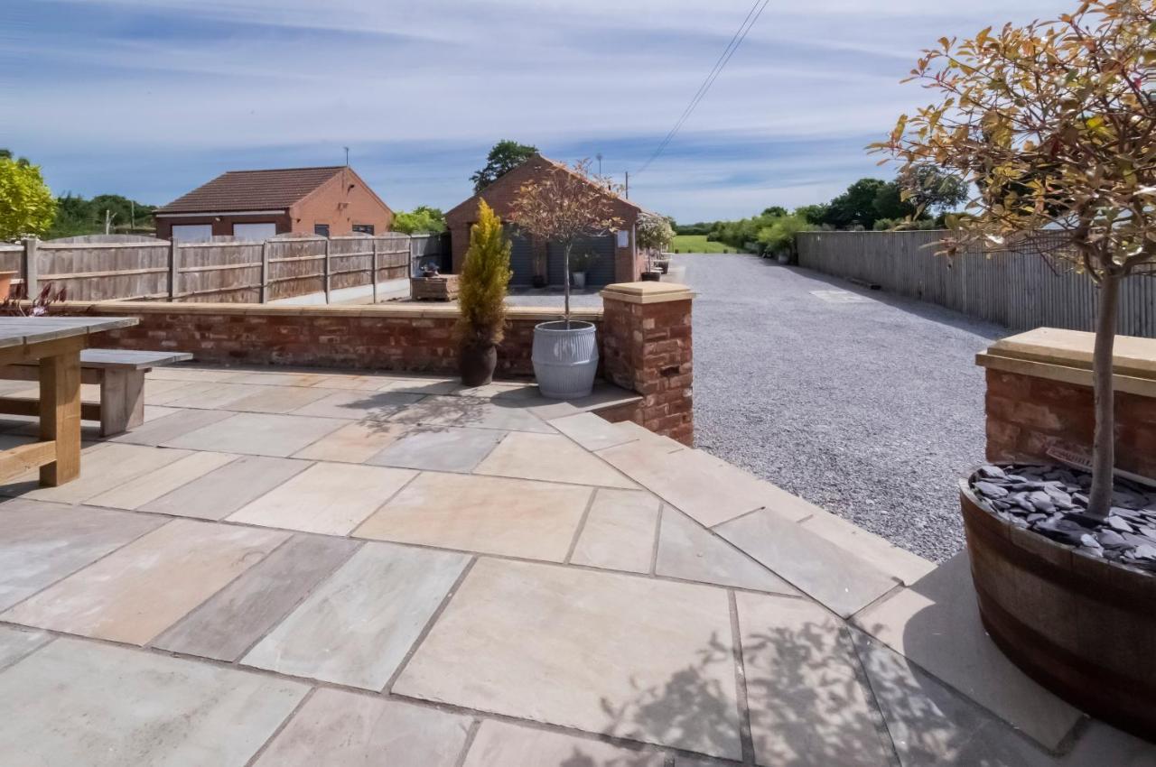 The Stables Luxury House With Hot Tub Daire York Dış mekan fotoğraf